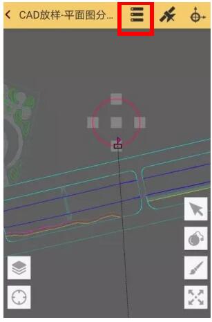 CAD 放樣功能在施工作業(yè)的同時(shí)，還可進(jìn)入繪圖模式（點(diǎn)擊右邊毛筆圖標(biāo)），可實(shí)時(shí)在原 CAD 底圖上進(jìn)行相關(guān)圖形的增加，如點(diǎn)、直線、折線、曲線等，并進(jìn)行放樣